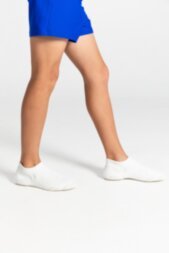 Gymnastics shoes