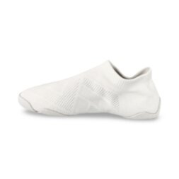 Gymnastics shoes